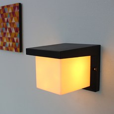 플로리 모던 사각 벽등, 블랙