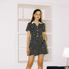 살롱드욘점프수트