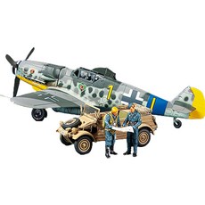 TAMIYA 田宮 1:48 Me 109 G-6戰鬥機+Kübelwagen 82型汽車組 混合色 25204, 1組