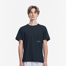SKECHERS 男款網眼混色涼感短袖T恤 SP3MTCFM053, 黑色
