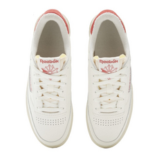 Reebok Club C85 Vintage 奶油底休閒鞋, 26cm, 白紅色