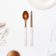 라온누리 옻칠 자연애 우드수저세트, 화이트, 숟가락 + 젓가락, 1개 화이트, 숟가락 + 젓가락