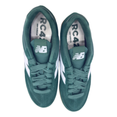 New Balance 復古/流行焦糖底休閒鞋 RC42
