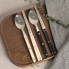 티니블랑 레브 2인 수저세트, 블랙, 아이보리, 디너스푼 2p + 젓가락 2p, 1개 블랙, 아이보리, 디너스푼 2p + 젓가락 2p, 1세트