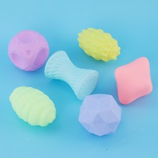 6件組安靜玩具，帶有 Titipet 小狗口哨聲, 混色, 1組