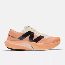 New Balance 女款 慢跑鞋 WFCXCC4-D楦