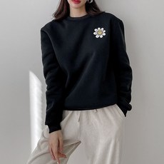 플랜데이 심플 베이직 데이지 자수 기모 긴팔 맨투맨