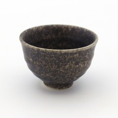 月鹽韓國產陶瓷螺殼酒杯, 1個, 深灰色