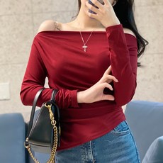 오프숄더티