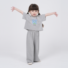 KIDSCOMO 女童款郊遊短袖上下套裝