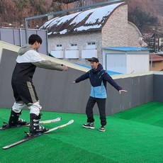 [무주] [무료 기초강습]23/24시즌100%신상의류+리프트권+장비+장갑+헬멧+고글 무주스키장리조트