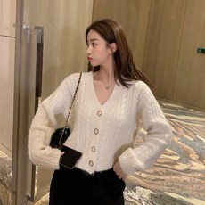 c65e8cf112fb7970ac71cd0fc310245860ea8695506fa575e34dd0a3a8a8.jpg