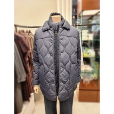 [BCBG] 비씨비지 퀼팅 자수 패딩 점퍼 B3DBG885