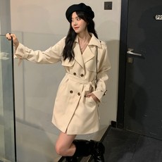 신사와아가씨윤진이코트