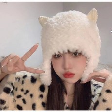 칼라거펠트밍크모자