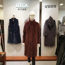 42c803f4cb21498aad72b66527a2ce7cdde5ad2f586856d412dbe655dc3e.jpg