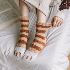 산다라박수면양말