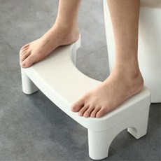아기변기계단
