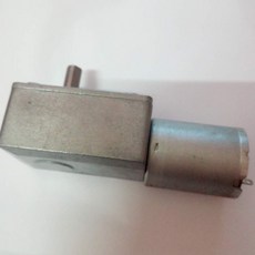 8cfa24c0e3f70572b7193cfe9d5489e8bafba8d67872acec25a47aa22d02.jpg
