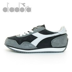 DIADORA TRACK S SW 디아도라 트랙 에스 스톤워시 D1SNE0423