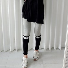 4bdb198034cd7d800946ffbbb8f3fa8370b4702c6f27d9a81467318c93f8.jpg