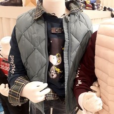 fc81c2eda19b9eb3b287dc2dd9d35dccfa0ae9566b8a93de0373b77af35d.jpg