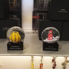 쿠사마야요이스노우볼