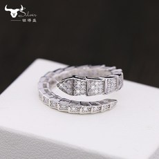 cad92c59b11ec3bd78d8f734d5b90004590bf8e9467e06e9116d3af3619e.jpg
