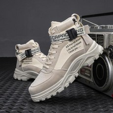 20bfc7b99b70e7602eba4e1c117cd68296d4000e8c8dc30ded0631bb9e8c.jpg