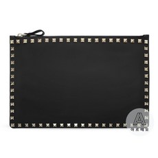 발렌티노락스터드