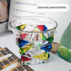 크리 에이 티브 컵 다양한 스타일 위스키 유리 와인 텀블러 홈 인테리어 가정용 대비 색 유리 커피 컵, 다이아몬드