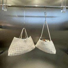 빅 산타크로체 드래곤디퓨젼, 스몰화이트