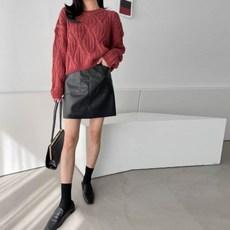 8582200a088b07d99914ab48cda3ac4d05e7ef4bd59facf01719ac6c99f5.jpg