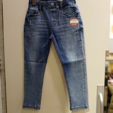 ca61baf8632949e59c6528695b1960068accd63fd427c67d8ed6af516f7b.jpg