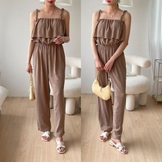 어깨프릴점프수트