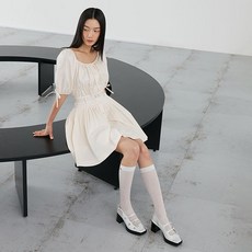 [에고이스트] EQ2WO460 볼륨소매 플리츠 미니 원피스 (24년 여름)