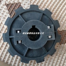 1b561e56f2f4a0e62d85ce7f2018d46ed615573e39dd5373ffab3d66dc67.jpg