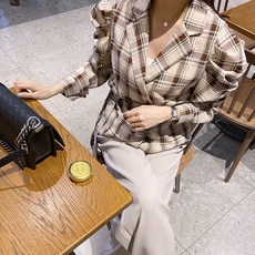 98a0fe1b88c79dc8ba98c67f7dc3f0cb9d4dd3ab0c174e7133ff7b9ae4a1.jpg