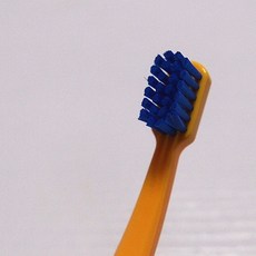 큐라덴 Swiss 큐라프록스 CS7600 최상의 부드러움 기본 칫솔 칫솔모 0.08mm 7600가닥 치과용칫솔, 1개