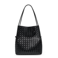 드래곤백미니고라 이너백 여자가방숄더백 왕골가방여름가방 폼폼 트리플점프 스몰 펄 여름도트백 기저귀가방 여성 가죽 짜임 핸드백 2023 대용량 패션 디자이너 브랜드 어깨가방 물통 지갑