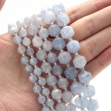 98c9c240daf02b8f07ddad1c9a77a58c0266e685e4573c90058ed7fdeddf.jpg