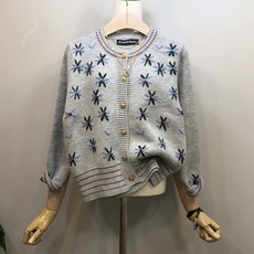 라임브릿지 스티치 꽃잎 라운드 니트 가디건