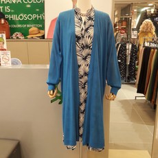 a368b4935bedf3c97cc5da27589bb4fab06f4a22df1f1ce7e5b76770964e.jpg