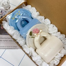 [스리아마켓] 머그컵 커플세트(머그2 받침2) 선물포장, 1세트, 크림 머그 크림 받침 + 블루 머그 블루 받침 1세트, 크림 머그 크림 받침 + 블루 머그 블루 받침