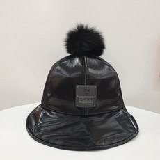 파사디골프(NC대전유성점) 여성겨울 퍼장식 와펜 버킷햇 PRWAH960M1, BLACK, 1개