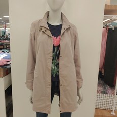 d72134940582d13fc65fdfba530de5912ca7c36170c966381667b618208f.jpg