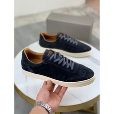brunello cucinelli 24SS 브루넬로쿠치넬리 남성 스크럽 가죽 고급 스니커즈 스니커즈 네이비