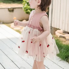 240efe5ee0703eadc23ba990a6895286b6fc8dfd0f4a20ae912fb22fc9ca.jpg