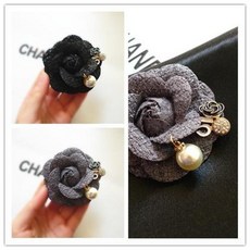 까멜리아꽃브로치