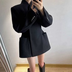 스탠드 칼라 S라인 블랙 모직 재킷 코트